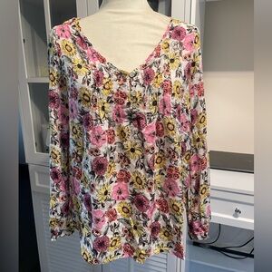 Jane + Delancey Floral V-Neck Blouse - Pink, Yellow, White. Medium
